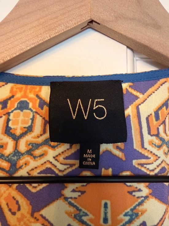 Bright patterned blouse - Picture 2 of 3